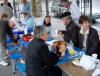  droite,  gauche, on ne sait plus o donner de la tte